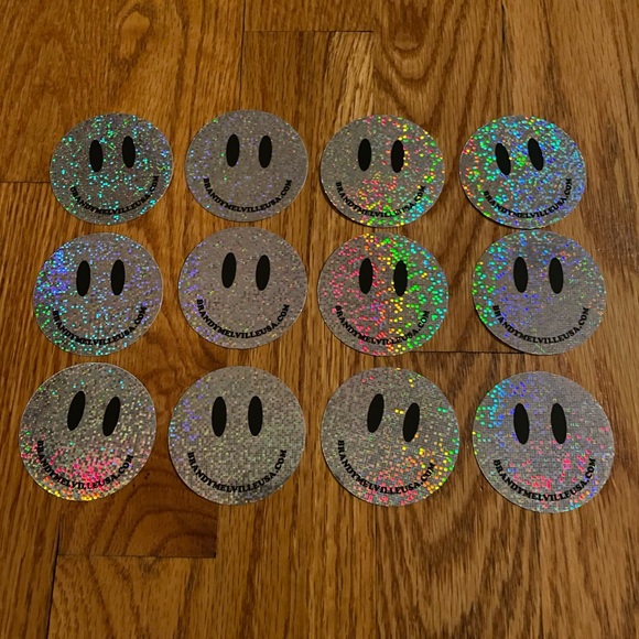 Brandy Melville Holographic Smiley Face Stickers - set of 12 - Picture 1 of 4